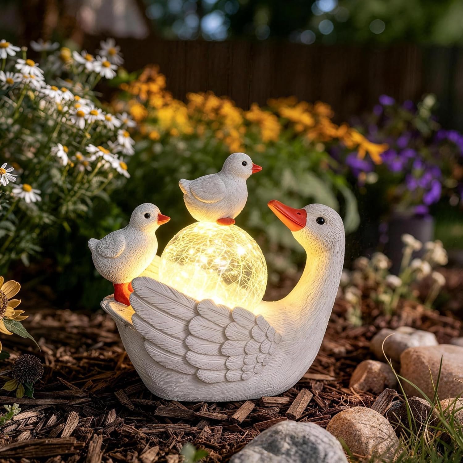 GIGALUMI Porch Goose Statue 6.7″, Solar Garden Statues for Outside,Solar Goose Decor Outdoor,Animal Figurines,Porch Goose Statue for Porch Garden,Yard,Patio,Lawn and Birthday Gifts for Mom Women