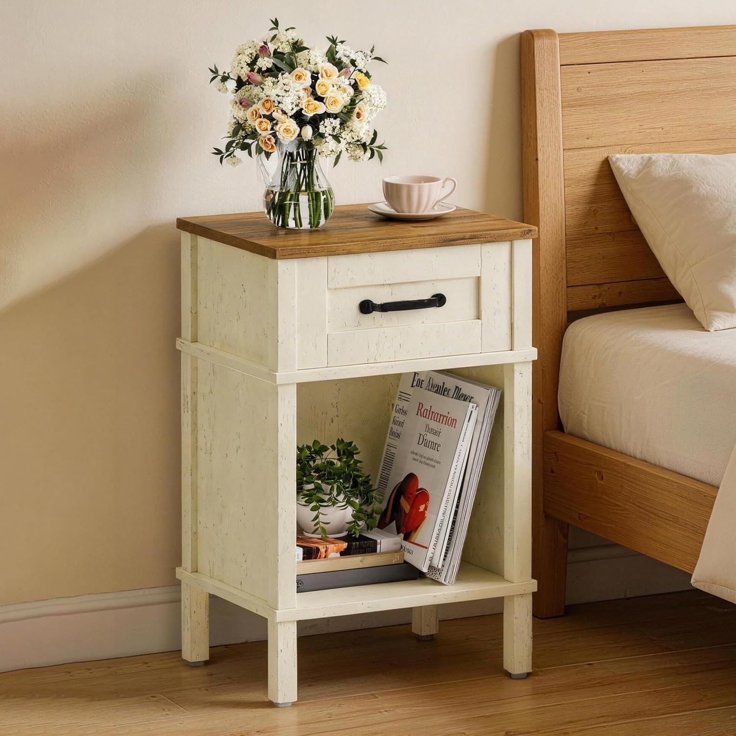 White Farmhouse Nightstand with Drawer, Small Wooden Bedside Table, White End Table, Bedroom Side Table with Storage, Rustic Wood Night Stand LET512WR
