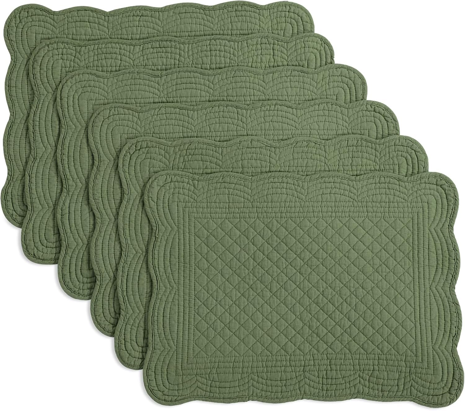 HOMBYS Quilted Placemats Set of 6 Washable-13×18 inches Rectangular Placemats for Kitchen Table-100% Cotton Fabric Rectangular Table Mats, (Emerald Green)